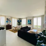 Super Attico Sul Mare Apartamento *