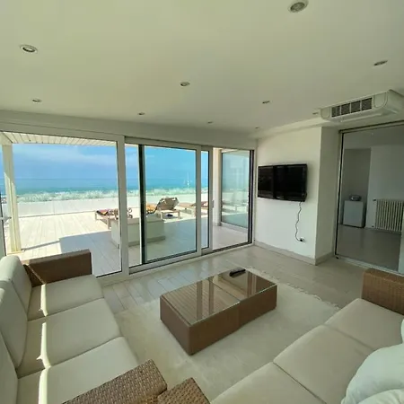 Apartment Super Attico Sul Mare Lido di Camaiore
